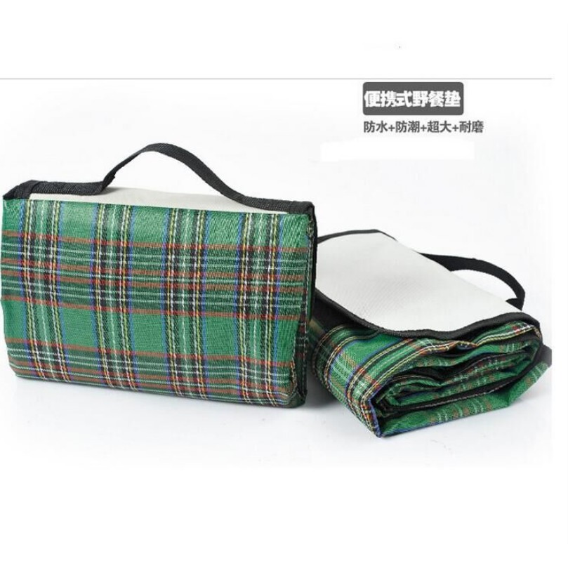 Tikar Lipat Microsatin 150x180cm (Matras Piknik) - HIJAU