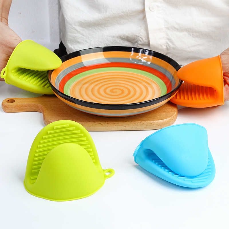 (Isi 2pcs) Sarung Tangan Silikon Anti Panas - Sarung Tangan Oven