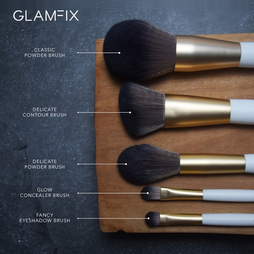 Glam Fix Classic Powder Brush