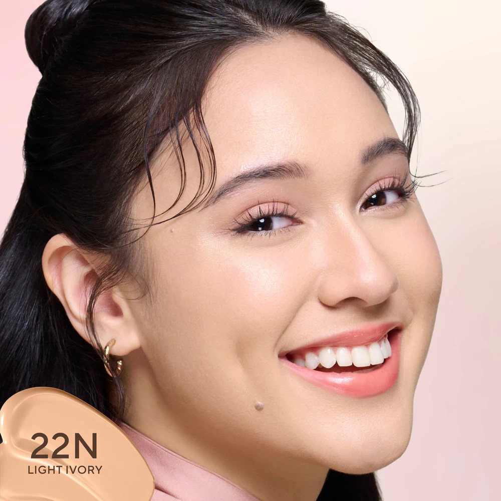 Wardah Colorfit Perfect Glow Cushion 15gr - 22N Light Ivory