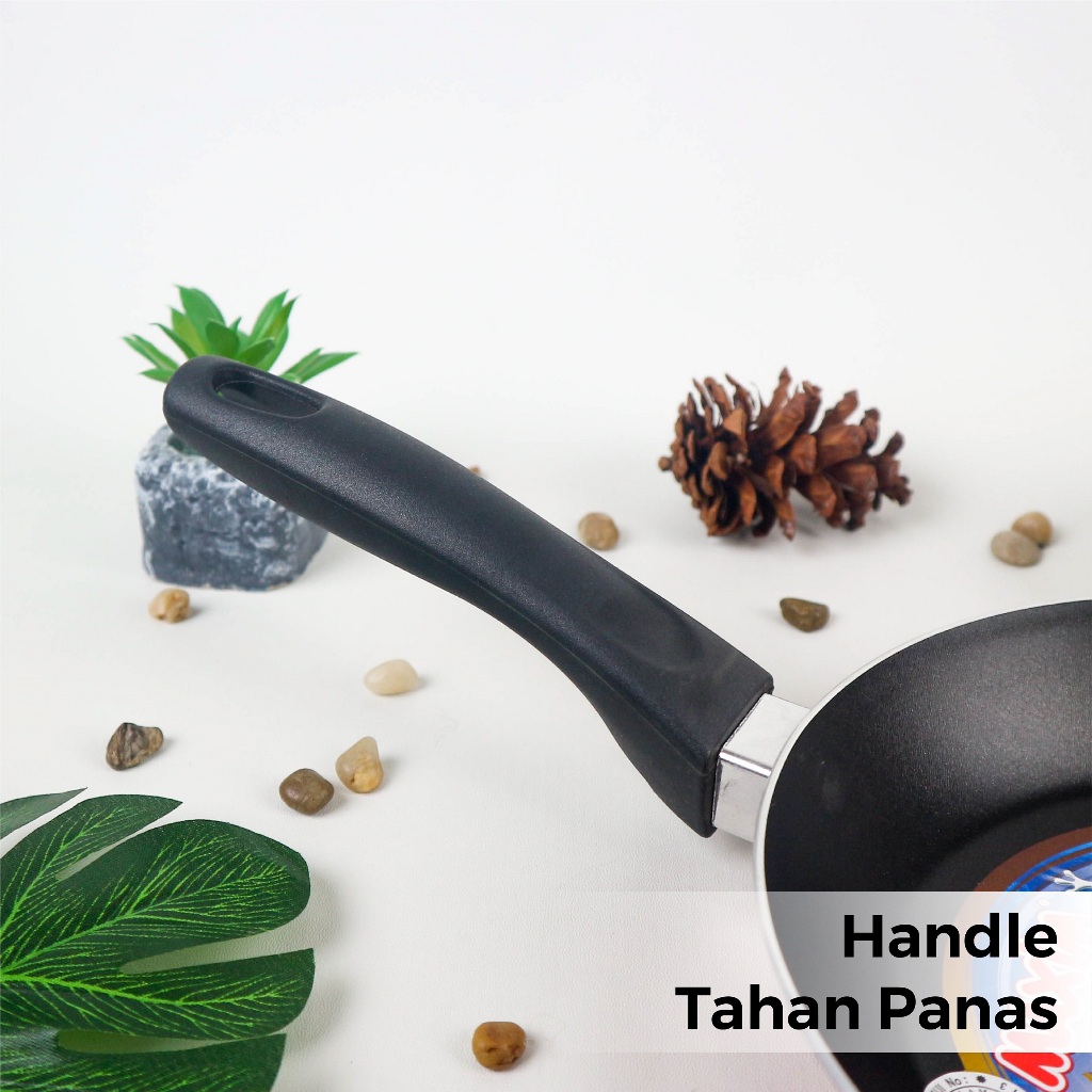 Maspion Maxim Valentino Teflon 22cm (Frypan Anti Lengket)