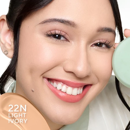 Wardah Colorfit 5D Blur Cloud Cushion SPF50 PA++++ 15gr - 22N Light Ivory