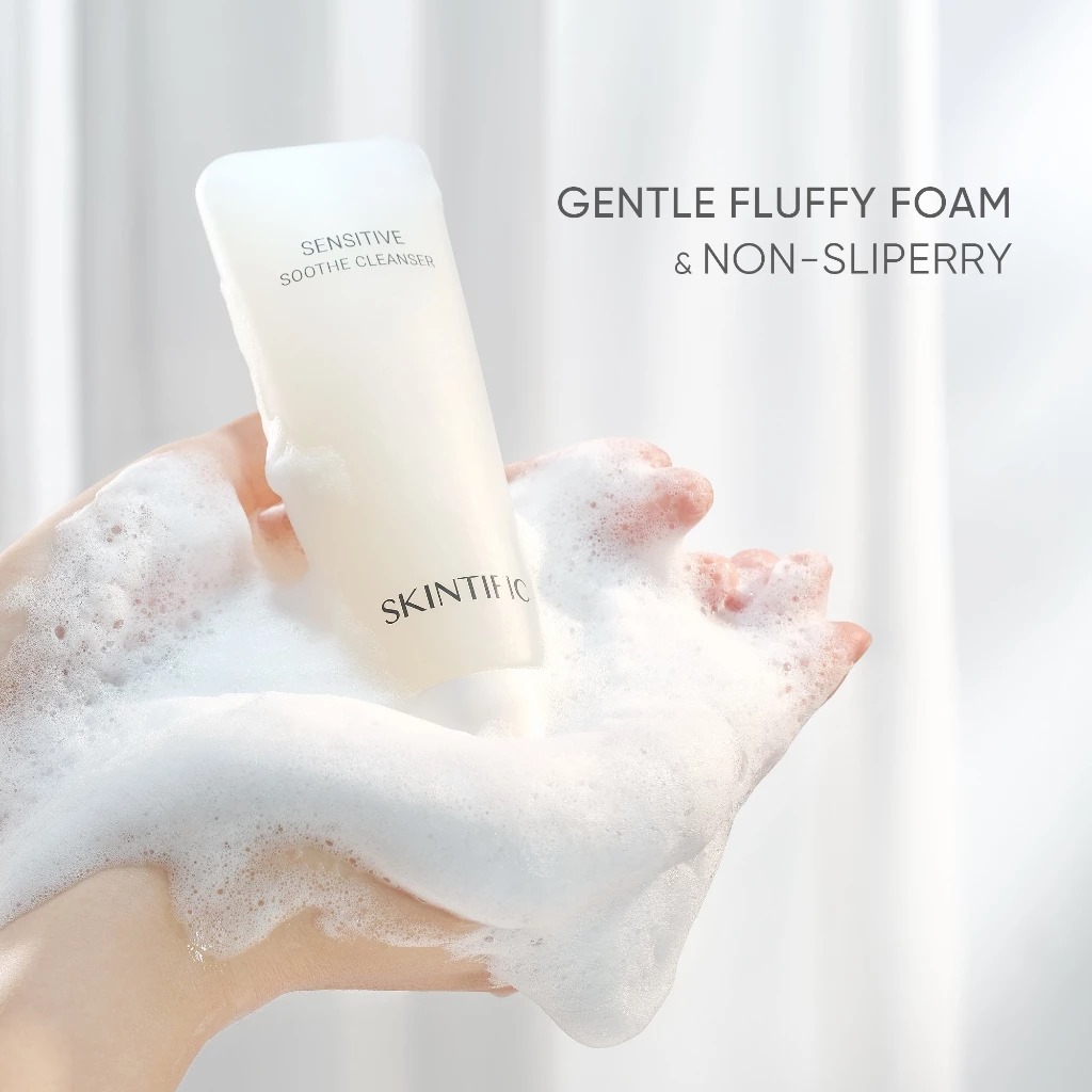 Skintific Sensitive Soothe Cleanser 120ml - Quick Calm & Repair Cleanser