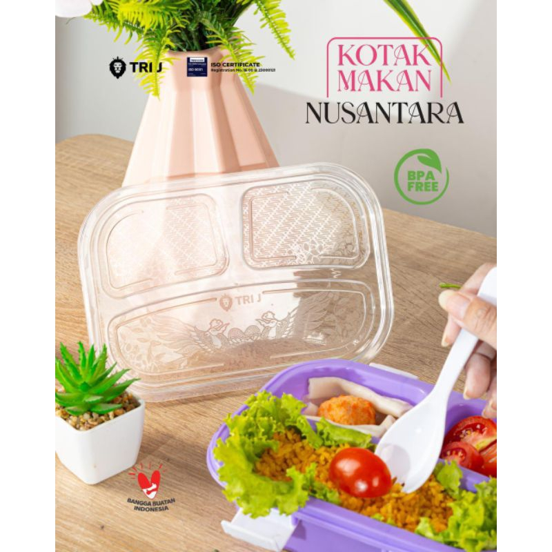 TRI J - Lunch Box Nusantara - PINK (Kotak Makan Bento 3 Sekat + Sendok)