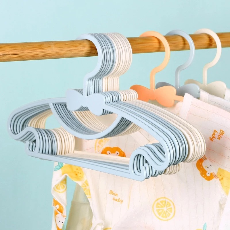(SET 10pcs) Gantungan Baju Anak - PUTIH (Kids Clothes Hanger Multifungsi Warna Pastel)
