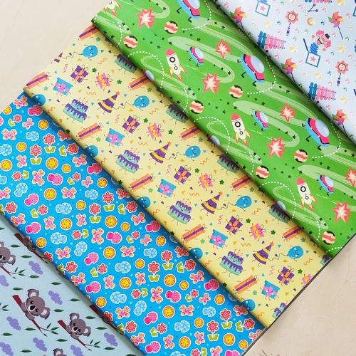 Kertas Kado Motif Fancy 65x45 cm (Gift Wrap)